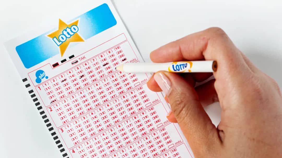 Lotto Plus: milion złotych za 1 zł? Zasady, wygrane, różnice